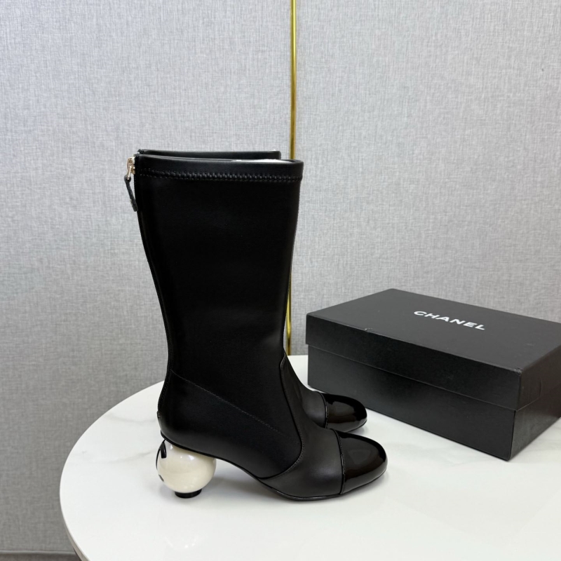 Ch**el boots